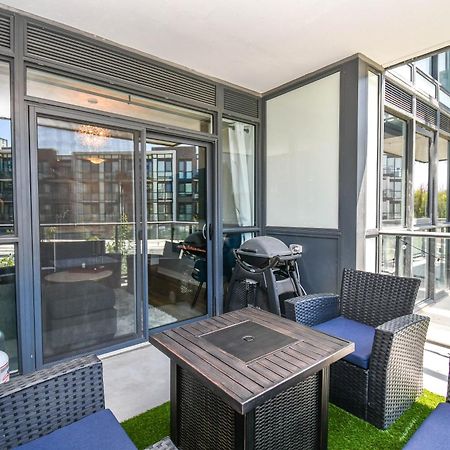 Pet Friendly Condos At Friday Harbour Innisfil Экстерьер фото