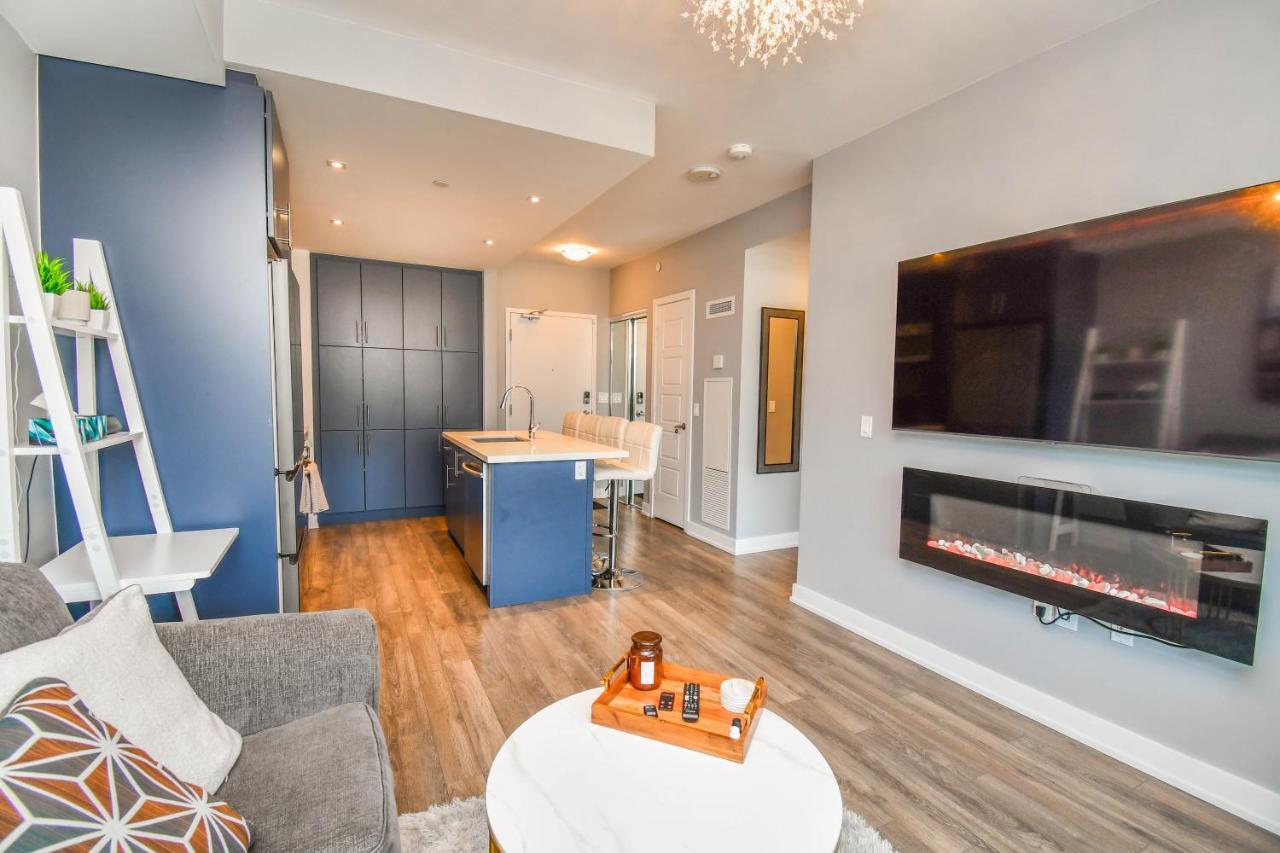 Pet Friendly Condos At Friday Harbour Innisfil Экстерьер фото