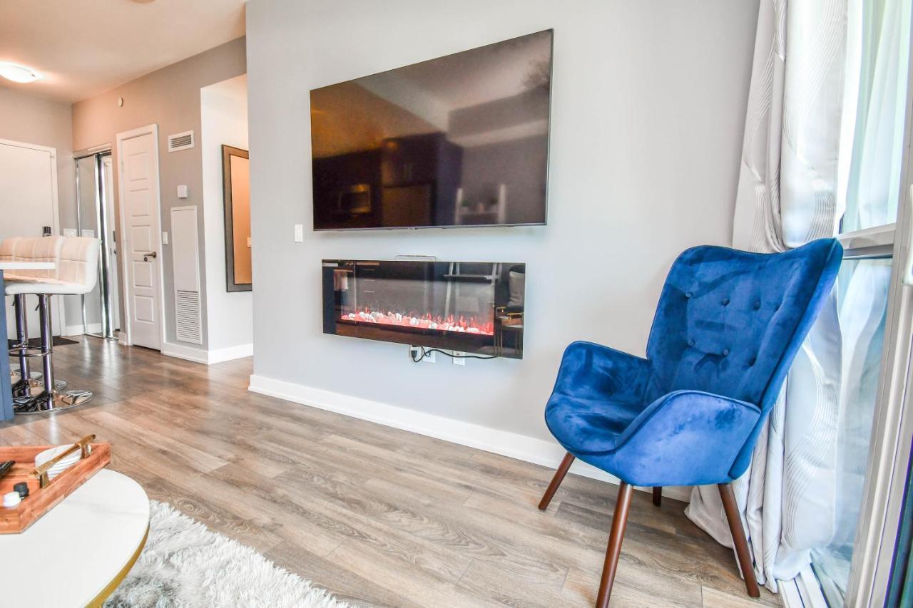 Pet Friendly Condos At Friday Harbour Innisfil Экстерьер фото