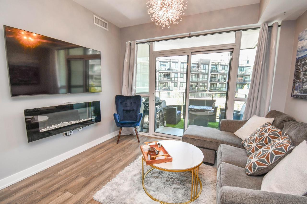 Pet Friendly Condos At Friday Harbour Innisfil Экстерьер фото