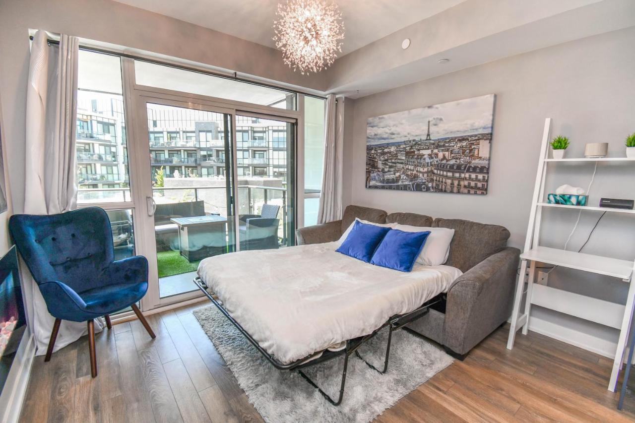 Pet Friendly Condos At Friday Harbour Innisfil Экстерьер фото