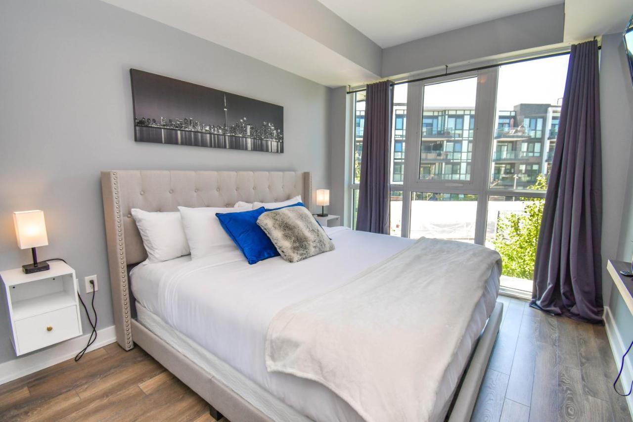 Pet Friendly Condos At Friday Harbour Innisfil Экстерьер фото